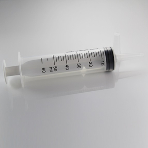 Jeringa de ducha desechable médica aprobada por CE/ISO de 60 ml (MT58005022)
